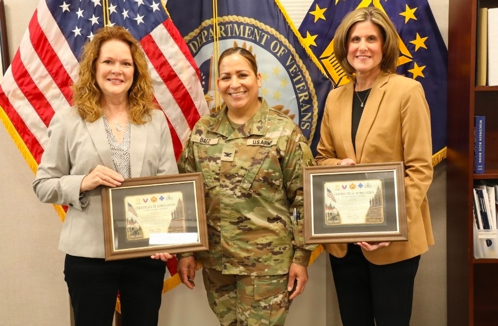 Fort McCoy Garrison commander recognizes Tomah VA Medical Center leaders for supporting military community