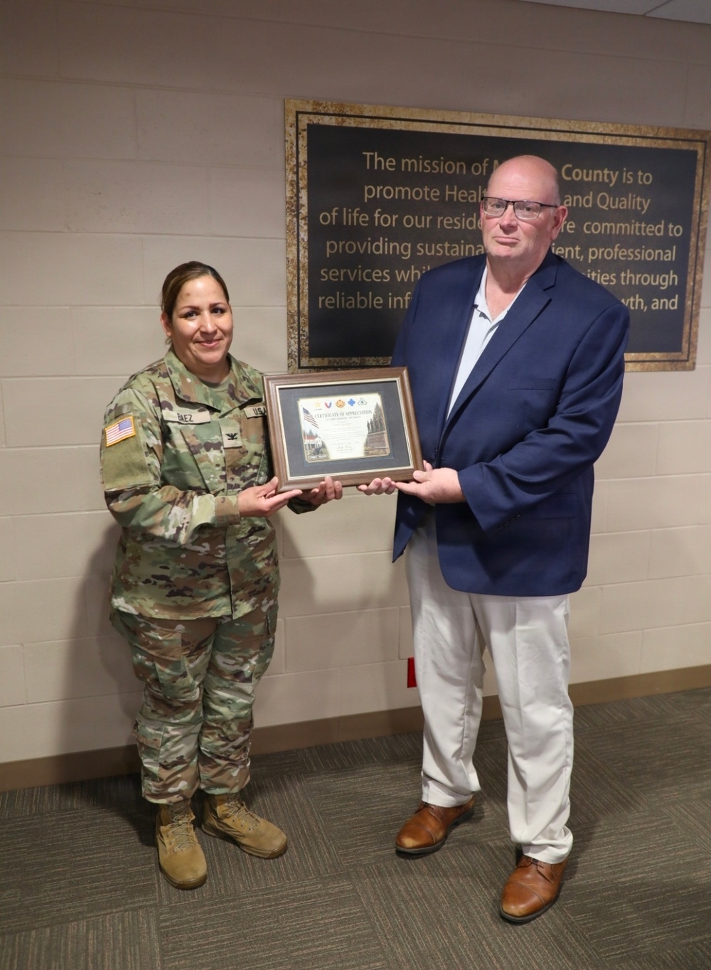 Fort McCoy Garrison commander presents Monroe County leaders with Garrison Certificates of Appreciation during Board of Supervisors meeting
