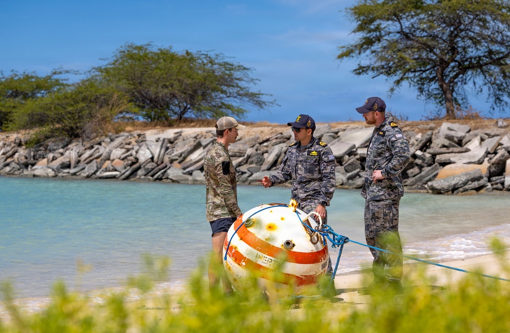 Multinational partners conduct mine countermeasure training during RIMPAC 2026