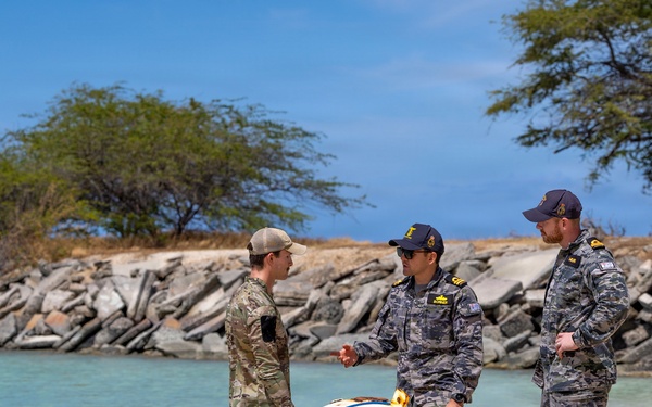 Multinational partners conduct mine countermeasure training during RIMPAC 2026