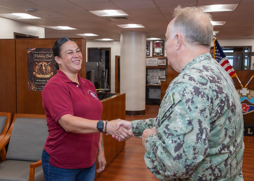 DHA Director visits Tripler Army Medical Center