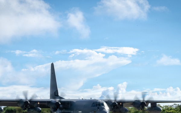 21st AEW strengthens community ties during Rota Community Day