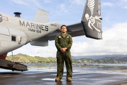 U.S. Marine with VMM-164, 15th MEU, rescues unconscious beachgoer from the ocean during RIMPAC 26