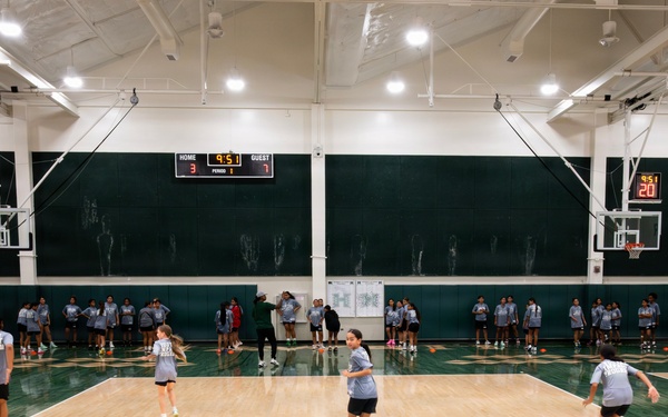 94th Army Air and Missile Defense Command  Soldiers assist University of Hawaii at Manoa’s Women’s Basketball team during Youth Impact Program