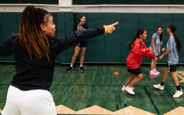 94th Army Air and Missile Defense Command  Soldiers assist University of Hawaii at Manoa’s Women’s Basketball team during Youth Impact Program