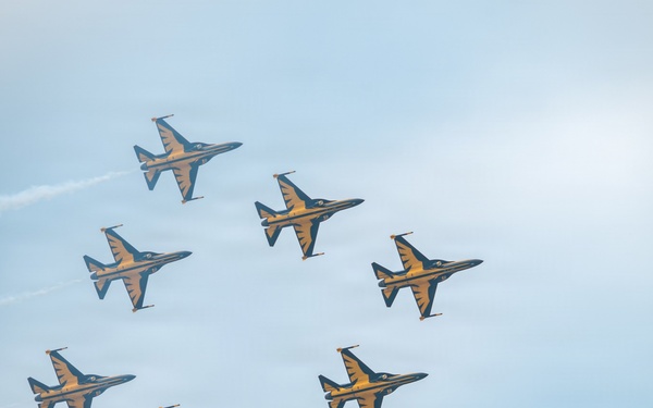 ROKAF Black Eagles Independence Day Rehearsal