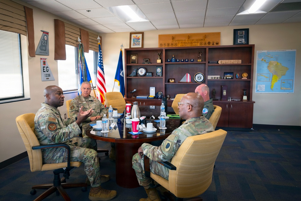 Illinois ANG Leadership visits AFSOUTH, observes TFI in action