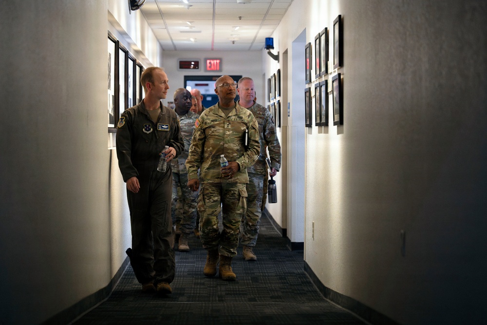 Illinois ANG Leadership visits AFSOUTH, observes TFI in action