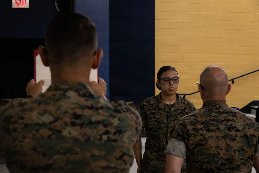 SMMC Ruiz visits MAG-41 Det C leadership, MWSS-471