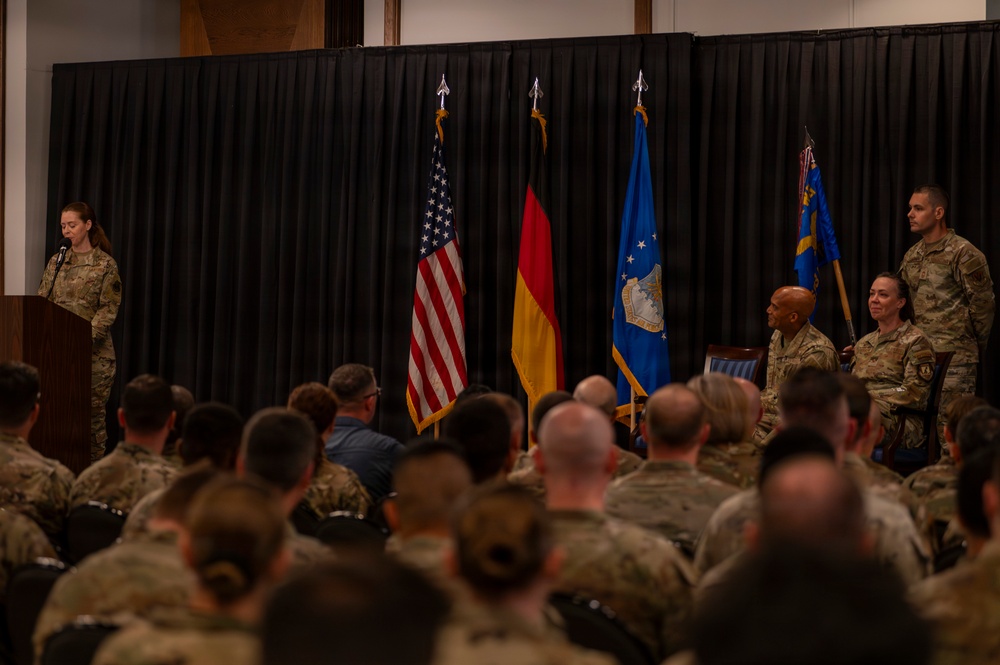 693d Intelligence Surveillance and Reconnaissance Group holds change of command ceremony