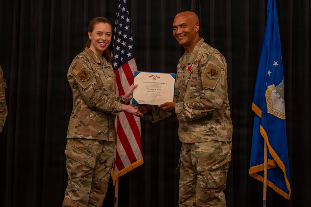 693d Intelligence Surveillance and Reconnaissance Group holds change of command ceremony