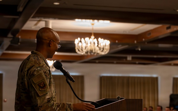 693d Intelligence Surveillance and Reconnaissance Group holds change of command ceremony