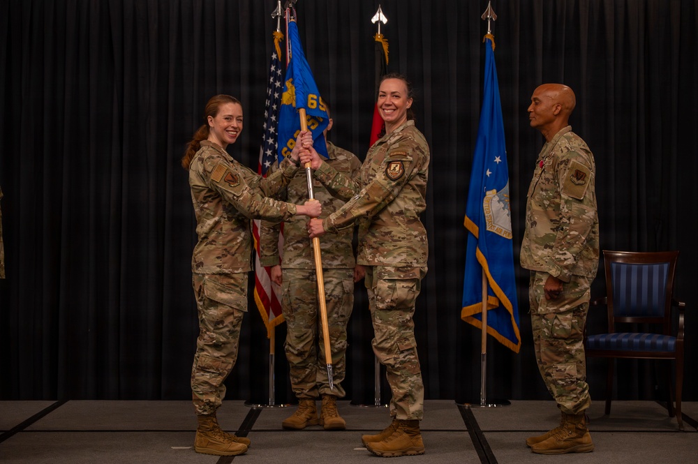 693d Intelligence Surveillance and Reconnaissance Group holds change of command ceremony