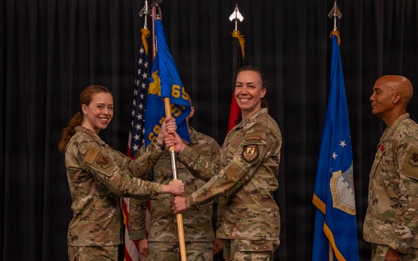 693d Intelligence Surveillance and Reconnaissance Group holds change of command ceremony