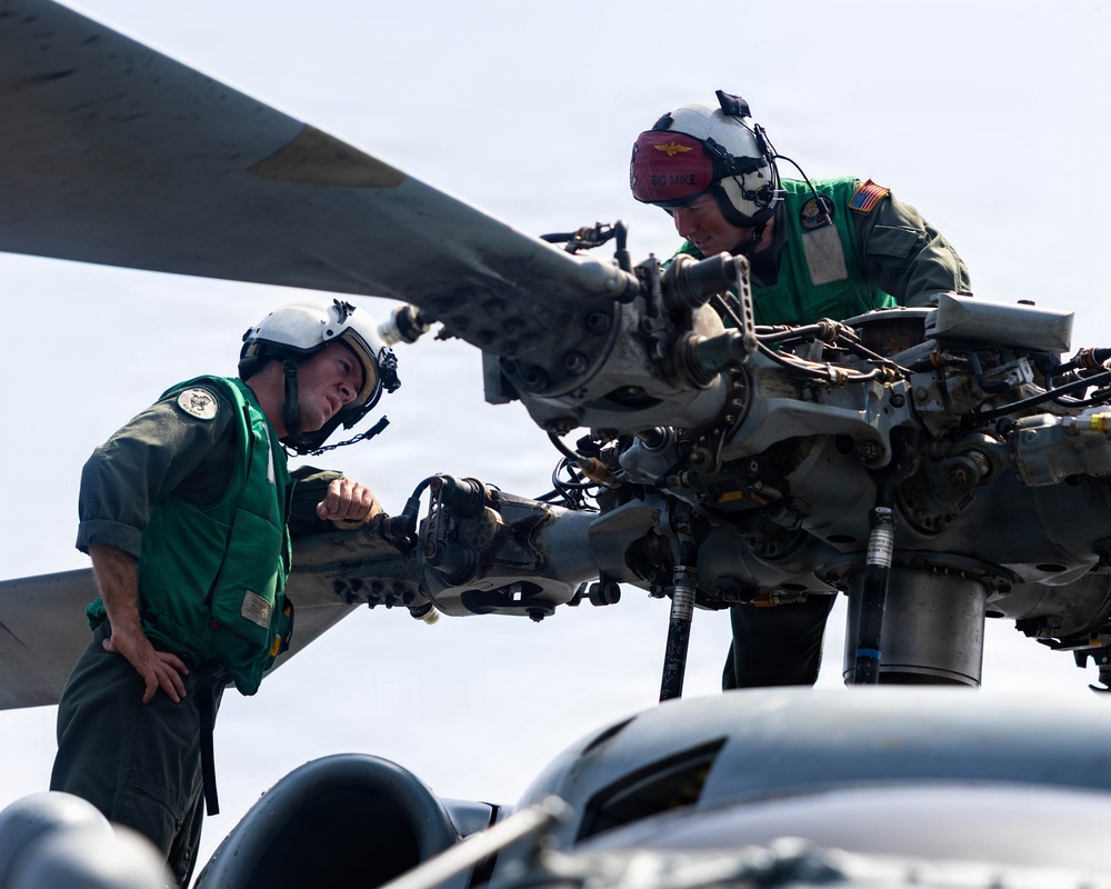 USS Rafael Peralta Conducts Pre-Flight Check