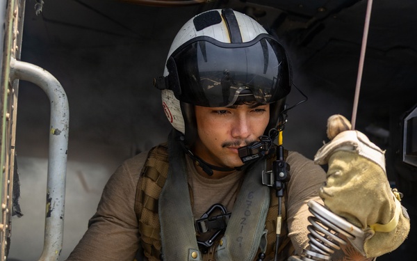 USS Rafael Peralta Conducts Pre-Flight Check