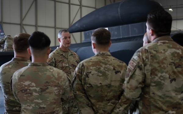 Gen. Grynkewich visits RAF Fairford