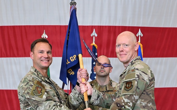 31 MDG welcomes new commander