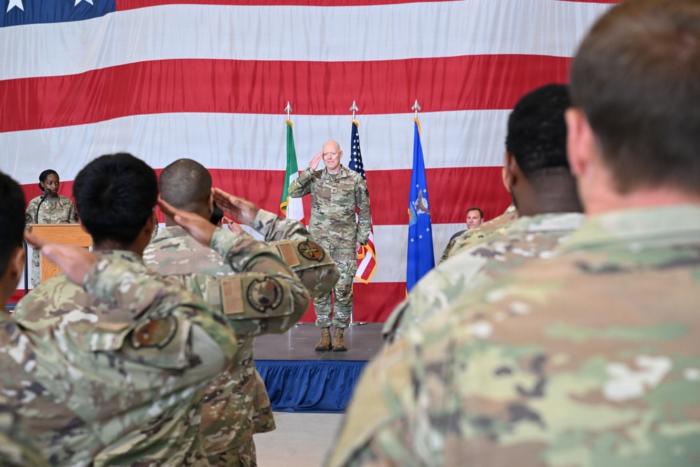 31 MDG welcomes new commander