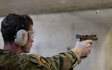 Weapons training with 48 FW, 100 ARW