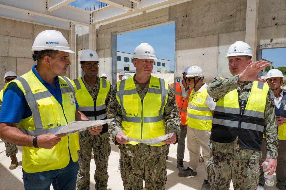 Commander of Naval Expeditionary Combat Command tours NAVSTA Rota construction sites
