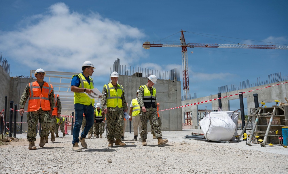 Commander of Naval Expeditionary Combat Command tours NAVSTA Rota construction sites