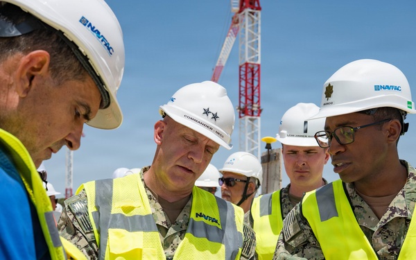 Commander of Naval Expeditionary Combat Command tours NAVSTA Rota construction sites