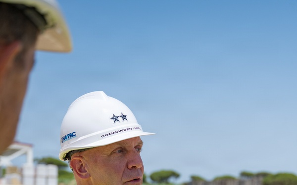 Commander of Naval Expeditionary Combat Command tours NAVSTA Rota construction sites