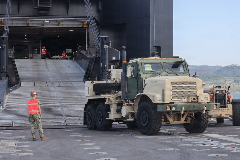 CJLOTS 26: 3rd MLG, ROK conduct Maritime Prepositioning Force expeditionary offload in South Korea
