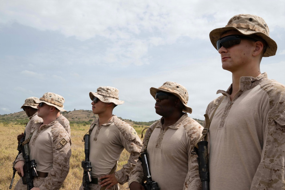 1st Battalion 10th Marines Delta Battery Departing