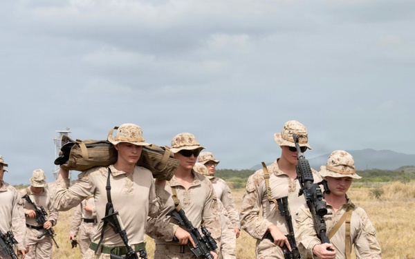 1st Battalion 10th Marines Delta Battery Departing