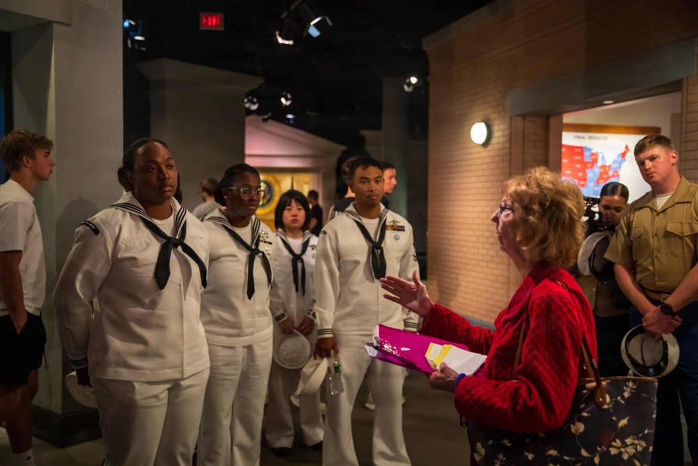 USS Arlington (LPD 24) Sailors and Marines Tour the JFK Museum