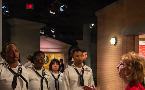 USS Arlington (LPD 24) Sailors and Marines Tour the JFK Museum