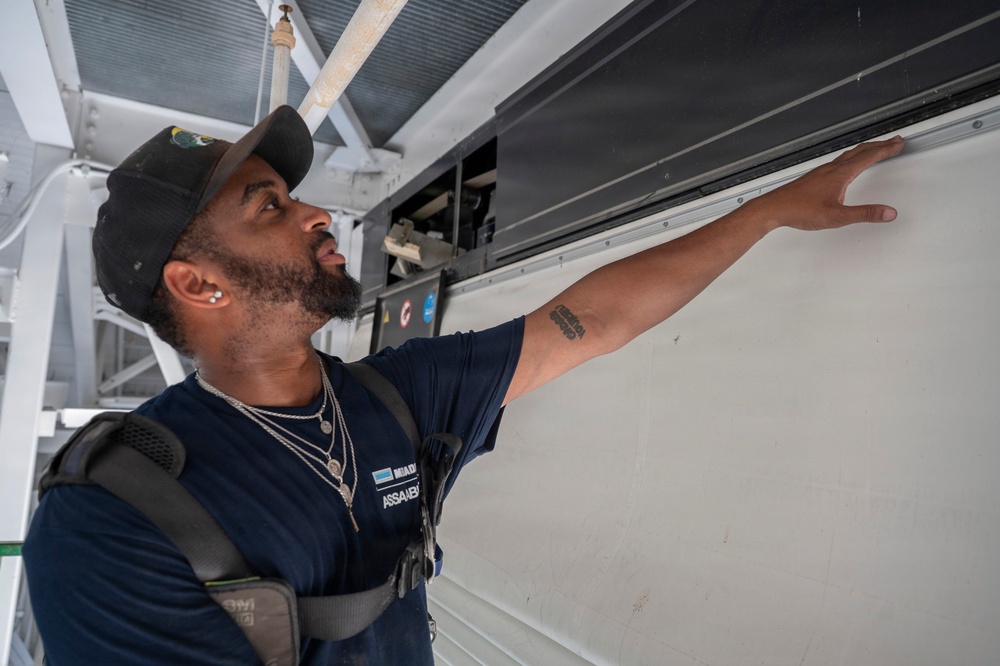 Hangar door replacement project supports Air Guard mission