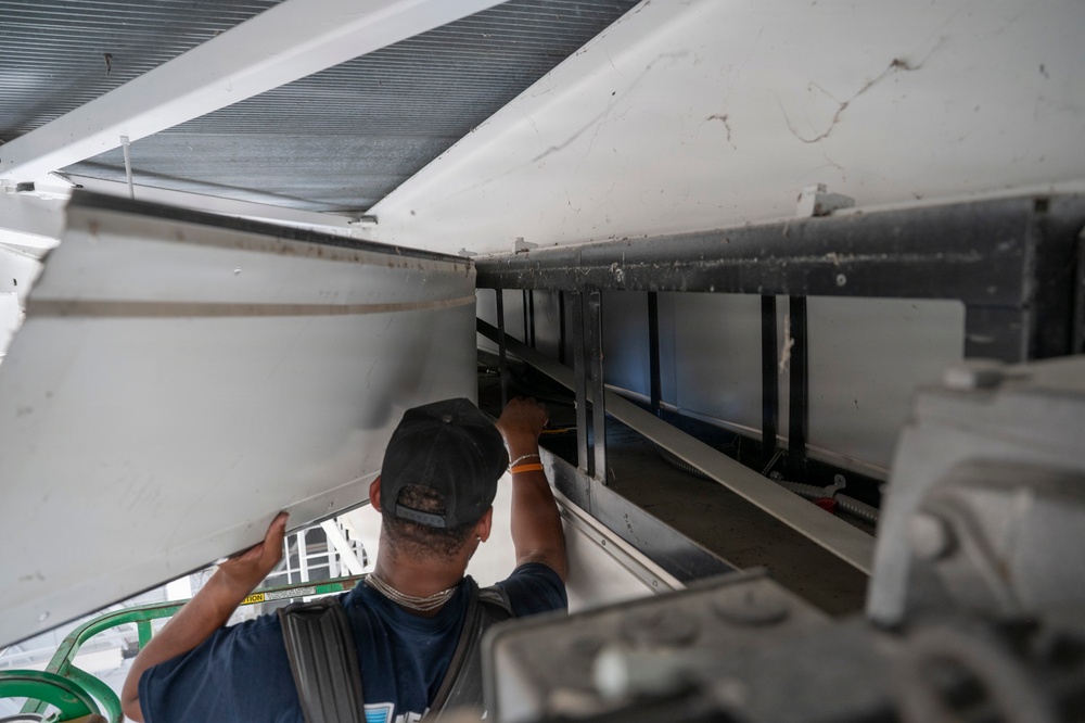 Hangar door replacement project supports Air guard mission