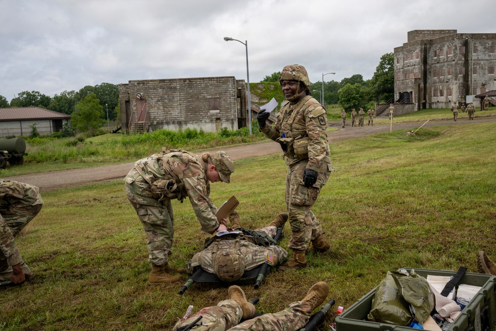 Arkansas Guardsmen Learn Chaos Control