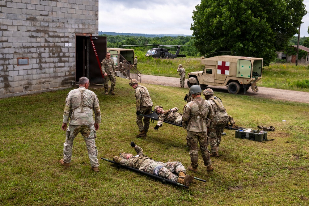Arkansas Guardsmen Learn Chaos Control