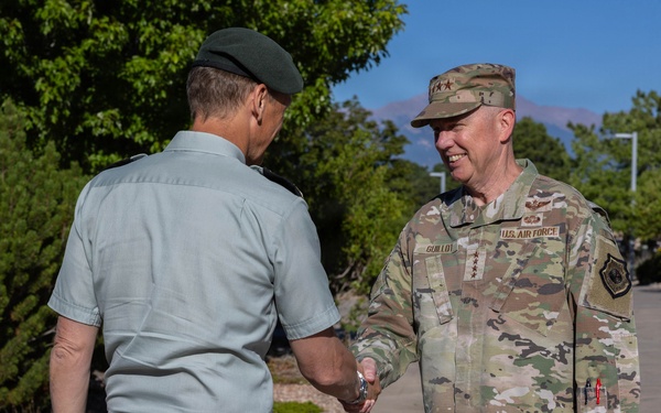General Eirik J. Kristoffersen, Norwegian Chief of Defence Visits NORAD &amp; USNORTHCOM