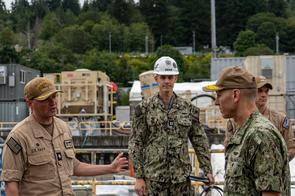 STRATCOM Tours COMSUBGRU 9 Submarines