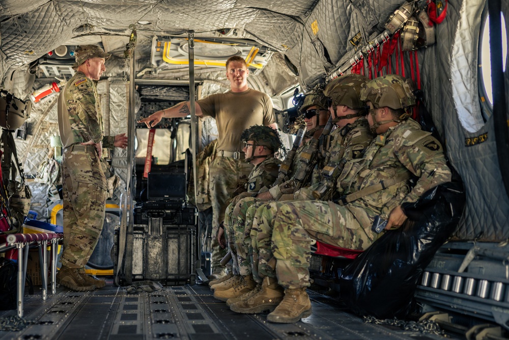JTF-SB Soldiers train loading and offloading drills for air insertion operations