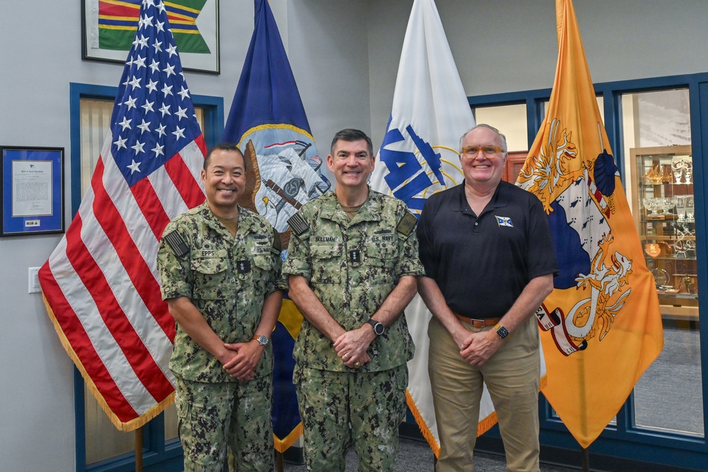 Vice Adm. Skillman Visits NAVSUP HQ
