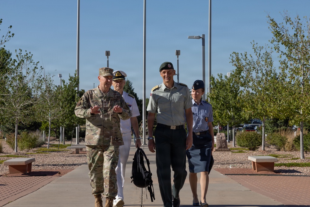 General Eirik J. Kristoffersen, Norwegian Chief of Defence visits NORAD &amp; USNORTHCOM