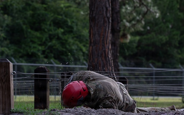 Competitors Demonstrate Strength and Agility During Best Warrior Competition 2026