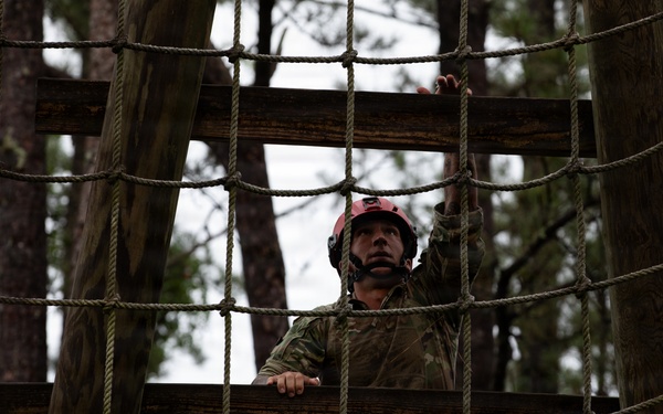 Competitors Demonstrate Strength and Agility During Best Warrior Competition 2026