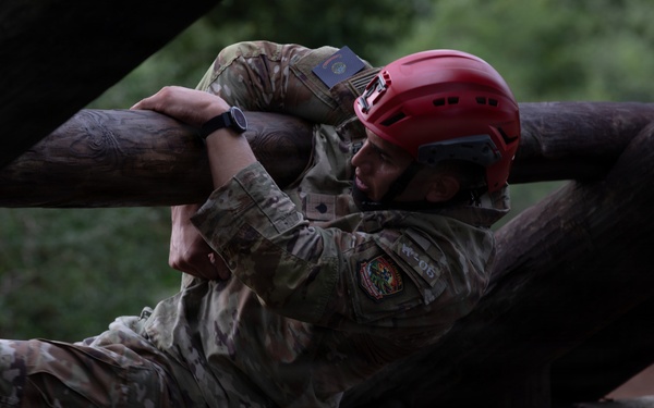 Competitors Demonstrate Strength and Agility During Best Warrior Competition 2026