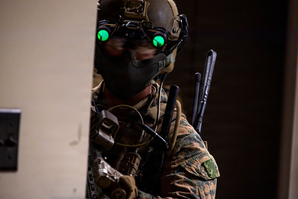 MARSOC conducts raid training during RAVEN