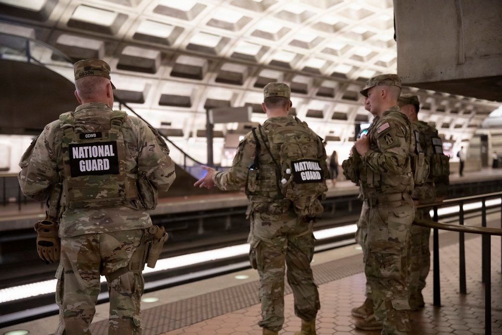 DCNG Chief Command Warrant Officer mentors guardsmen on patrol procedures