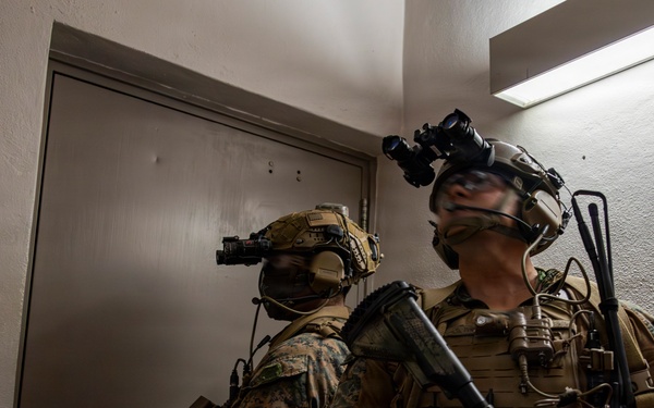 MARSOC conducts raid training during RAVEN