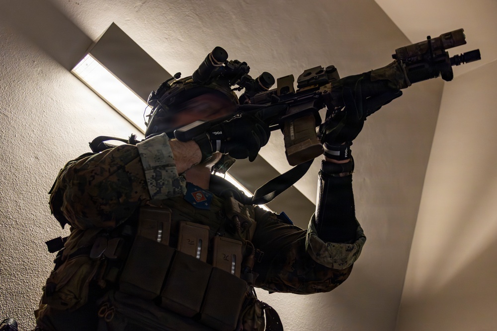 MARSOC conducts raid training during RAVEN