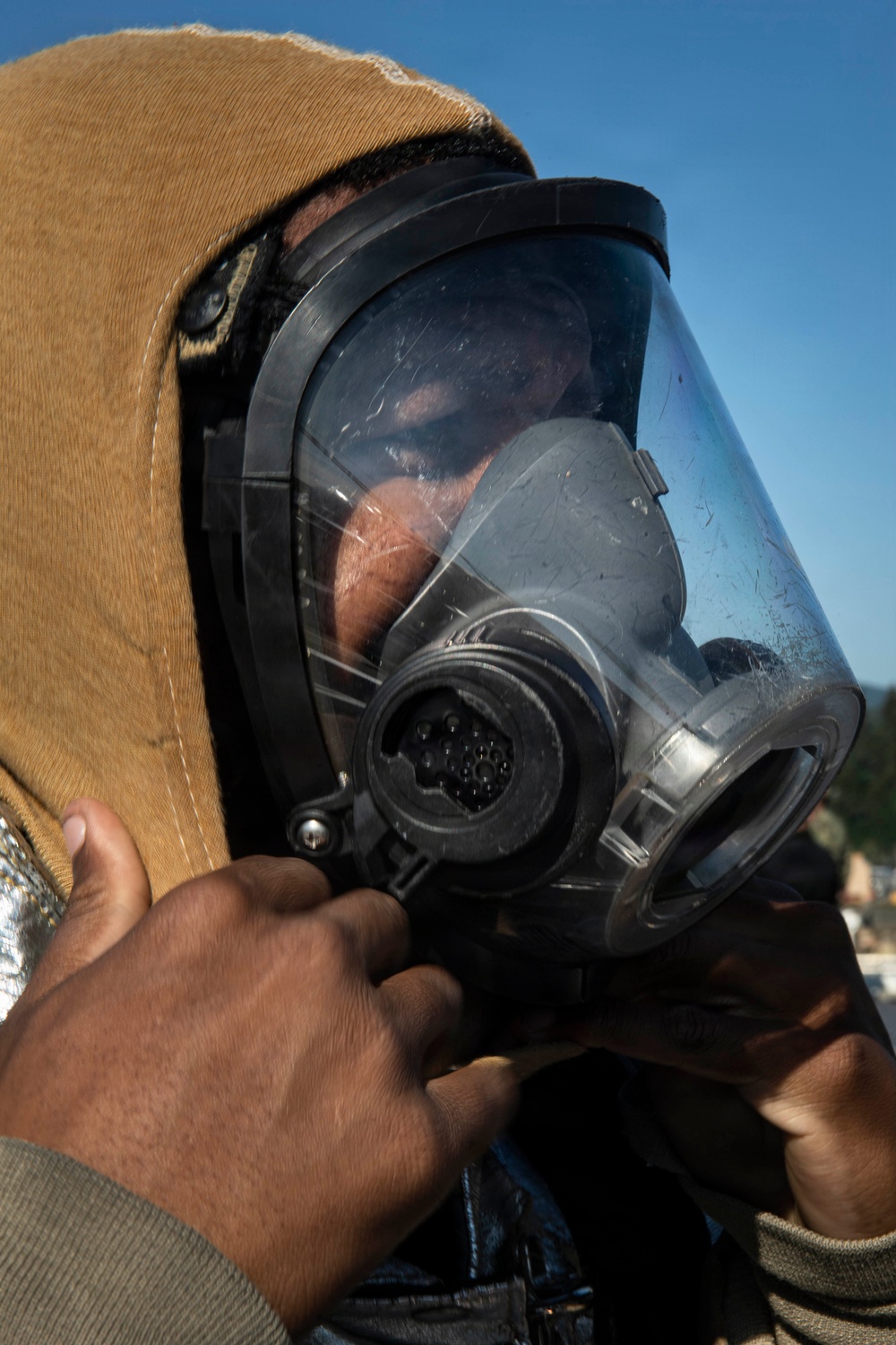 Ronald Reagan Sailors Conduct Flight Deck Firefighting Training